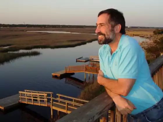 Howie Shareff,
Yoga
Expert at Simposio Fit & Free en 2023