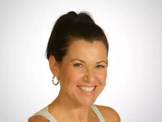 Gwen Lawrence,
Health & Wellness, Health & Wellness
Expert at Simposio Fit & Free en 2023