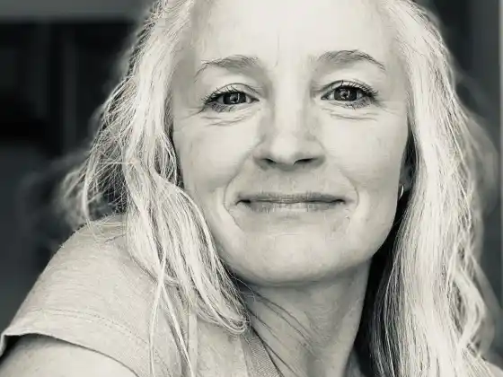 Lisa Knowlton,
Health & Wellness, Spirituality, Grief, Love and Relationships, Personal Development & Coaching, Arts
Expert at Simposio Fit & Free en 2023